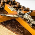 Cross and Rosary - Polska Parafia Londyn